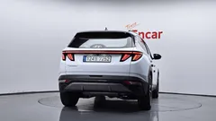 2021 Hyundai Tucson Inspiration 2WD, белый — фото 4