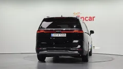2023 Kia Carnival Diesel 9-Seater Signature — фото 4