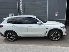 2023 BMW X5 xDrive 45e xLine — фото 2