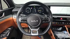 2024 Kia K5 1.6 Turbo, белый — фото 13