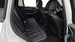 2023 BMW X3 xDrive 20i M Sports Pro — фото 11