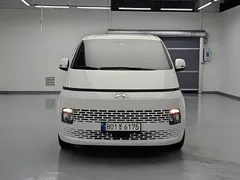 2022 Hyundai Staria Cargo 5-Seater — фото 2
