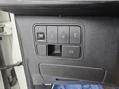 2022 Hyundai Staria Cargo 5-Seater — фото 20