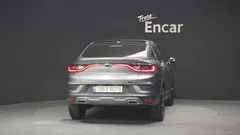 2023 Renault Samsung XM3 1.6 E-TECH Inspire — фото 4