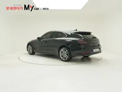 2023 Genesis G70 Gasoline 2.0T 2WD, чёрный — фото 3