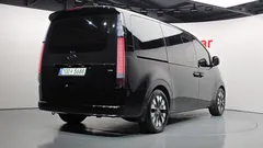 2023 Hyundai Staria 4WD Lounge 9-Seater, чёрный — фото 2