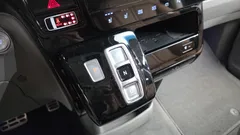 2023 Hyundai Staria 4WD Lounge 9-Seater, чёрный — фото 9
