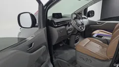 2023 Hyundai Staria 4WD Lounge 9-Seater, чёрный — фото 10