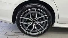 2023 Mercedes-Benz E-Class E220d 4MATIC AMG Line — фото 5