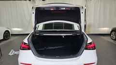 2023 Mercedes-Benz E-Class E220d 4MATIC AMG Line — фото 20