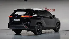 2023 Toyota Highlander 2.5 4WD Limited, чёрный — фото 2