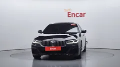 2022 BMW 5-Series 530i M Sport Package — фото 3