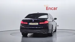 2022 BMW 5-Series 530i M Sport Package — фото 4