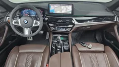 2022 BMW 5-Series 530i M Sport Package — фото 7