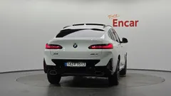 2023 BMW X4 xDrive20i M Sport — фото 4
