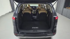 2023 Kia Carnival Diesel 9-Seater Prestige — фото 20