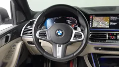 2022 BMW X7 xDrive 40i M Sport 6STR, белый — фото 13
