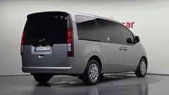 2022 Hyundai Staria Cargo 3-Seater — фото 2