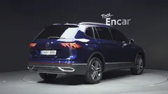 2023 Volkswagen Tiguan 2.0 TSI Prestige — фото 2