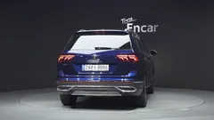 2023 Volkswagen Tiguan 2.0 TSI Prestige — фото 4
