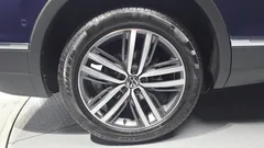 2023 Volkswagen Tiguan 2.0 TSI Prestige — фото 5