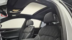 2023 BMW 5-Series 530i xDrive M Sport Package — фото 15