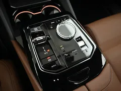 2024 BMW 5-Series 530i xDrive — фото 9