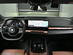 2024 BMW 5-Series 530i xDrive — фото 14