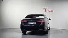 2024 BMW 5-Series 520i M Sport, серый — фото 4