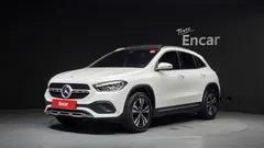 2021 Mercedes-Benz GLA-Class GLA220, белый — фото 1