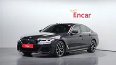 2022 BMW 5-Series 530i M Sport Package — фото 1