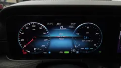 2022 Mercedes-Benz E-Class E220d 4MATIC AMG Line — фото 8