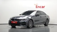 2022 BMW 3-Series 320e M Sports — фото 1