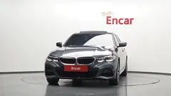 2022 BMW 3-Series 320e M Sports — фото 3