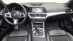 2022 BMW 3-Series 320e M Sports — фото 7