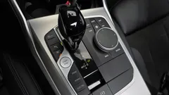 2022 BMW 3-Series 320e M Sports — фото 9