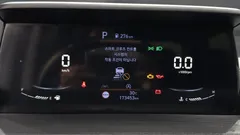 2023 Hyundai Staria 4WD Tourer 11-Seater — фото 8
