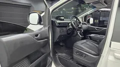 2023 Hyundai Staria 4WD Tourer 11-Seater — фото 10