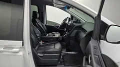 2023 Hyundai Staria 4WD Tourer 11-Seater — фото 11