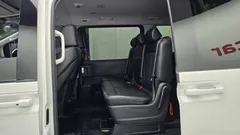 2023 Hyundai Staria 4WD Tourer 11-Seater — фото 12