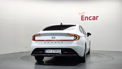 2022 Hyundai Sonata 2.0 — фото 4