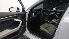 2023 Audi A3 40 TFSI Premium, белый — фото 10
