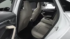 2023 Audi A3 40 TFSI Premium, белый — фото 11