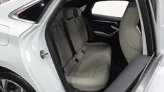 2023 Audi A3 40 TFSI Premium, белый — фото 12