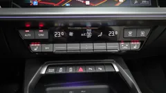 2023 Audi A3 40 TFSI Premium, белый — фото 17