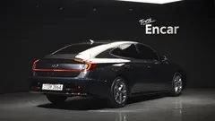 2022 Hyundai Sonata 2.0 — фото 2