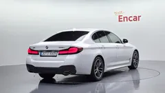 2022 BMW 5-Series 523d M Sport — фото 2