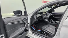 2022 BMW 5-Series 523d M Sport — фото 10