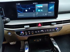 2024 Kia Sorento HEV 1.6 2WD — фото 13