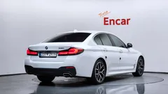 2022 BMW 5-Series 530i M Sport Package — фото 2